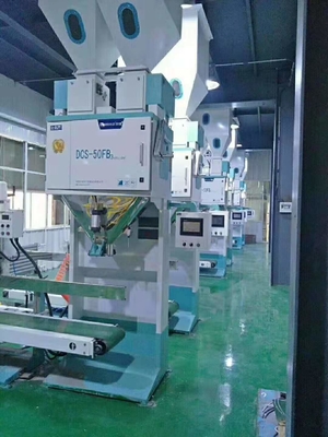 دستگاه بسته بندی کیسه برنج 5 کیلوگرمی مدبوس خودکار 600 کیسه / H